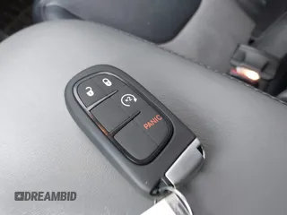 2014 Jeep Cherokee Limited z VIN 1C4PJMDB7EW197154, wystawiony jako IAAI lot #42079118 z przebiegiem 153 300 mil mil oraz . Historia ofert i sprzedaży dostępna na DreamBid. Obrazek 11.