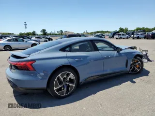 2023 Audi RS e-tron GT z VIN WAUBHBFW1P7902115, wystawiony jako Copart lot #60994784 z przebiegiem 10 305 mil mil oraz Szkody całkowita. Historia ofert i sprzedaży dostępna na DreamBid. Obrazek 3.