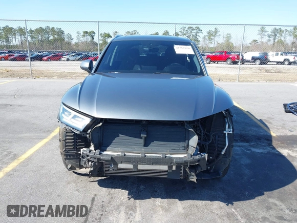 2018 Audi Q5 Premium Plus with VIN WA1BNAFY1J2245788, listed as a IAAI auction lot 41761858 with 76,571 mi miles. Bid and sale history available at carsss.com. Image 12.