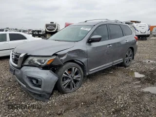 2018 Nissan Pathfinder Platinum z VIN 5N1DR2MNXJC631942, wystawiony jako Copart lot #45888785 z przebiegiem 158 463 mil mil oraz Szkoda całkowita • Salvage title. Historia ofert i sprzedaży dostępna na DreamBid. Obrazek 1.