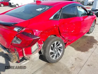 2017 Honda Civic EX z VIN 2HGFC2F75HH500911, wystawiony jako IAAI lot #42107675 z przebiegiem 116 185 mil mil oraz . Historia ofert i sprzedaży dostępna na DreamBid. Obrazek 19.