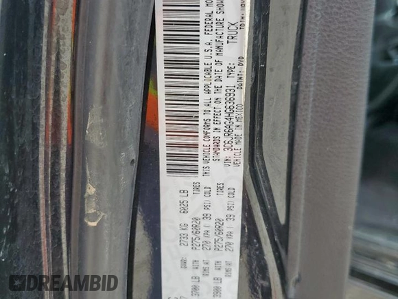 2017 Ram 1500 Tradesman z VIN 3C6JR6AG4HG636931, wystawiony jako Copart lot #60932795 z przebiegiem 157 961 mil mil oraz Szkoda całkowita • Salvage title. Historia ofert i sprzedaży dostępna na DreamBid. Obrazek 13.