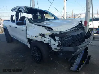 2024 Chevrolet Colorado 4WD Trail Boss with VIN 1GCPTEEK3R1247162, listed as a IAAI auction lot 41561837 with 2,686 mi miles. Bid and sale history available at carsss.com. Image 1.