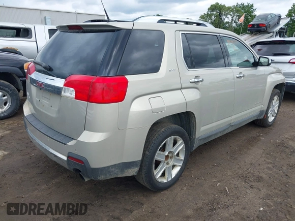 2010 GMC Terrain SLT-2 with VIN 2CTFLHEY9A6291755, listed as a IAAI auction lot 39848553 with 156,447 mi miles and . Bid and sale history available at carsss.com. Image 4.
