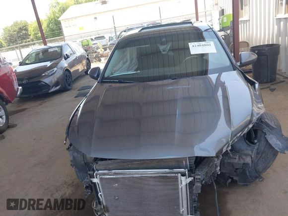 2021 Volkswagen Jetta SEL z VIN 3VWE57BU3MM032442, wystawiony jako IAAI lot #42404802 z przebiegiem 32 927 mil mil oraz . Historia ofert i sprzedaży dostępna na DreamBid. Obrazek 13.