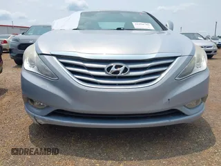 2013 Hyundai Sonata GLS z VIN 5NPEB4AC2DH781807, wystawiony jako IAAI lot #41958385 z przebiegiem 177 531 mil mil oraz . Historia ofert i sprzedaży dostępna na DreamBid. Obrazek 17.
