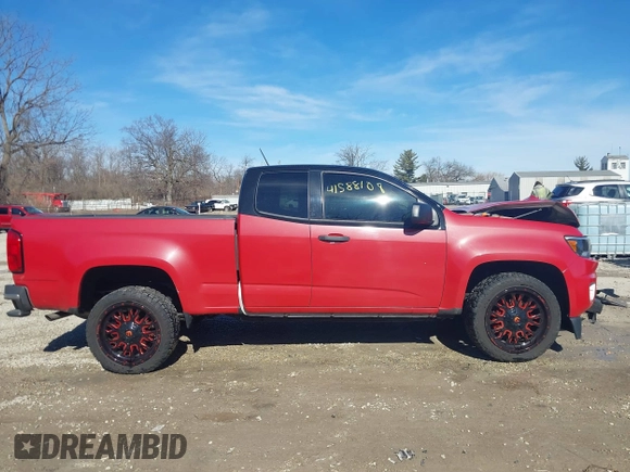 2018 Chevrolet Colorado 2WD Work Truck with VIN 1GCHSBEN6J1138361, listed as a IAAI auction lot 41588108 with 58,917 mi miles. Bid and sale history available at carsss.com. Image 14.