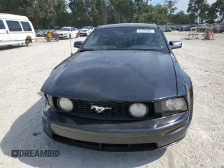 2005 Ford Mustang Deluxe with VIN 1ZVFT80N055111232, listed as a Copart auction lot 62728805 with 171,848 mi miles and Salvage title. Bid and sale history available at DreamBid. Image 5.