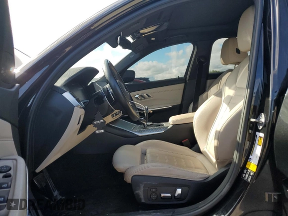 2022 BMW 3 Series M340i xDrive with VIN WBA5U9C08NFN10592, listed as a Copart auction lot 66875344 with 42,414 mi miles and Clean Title. Bid and sale history available at DreamBid. Image 7.