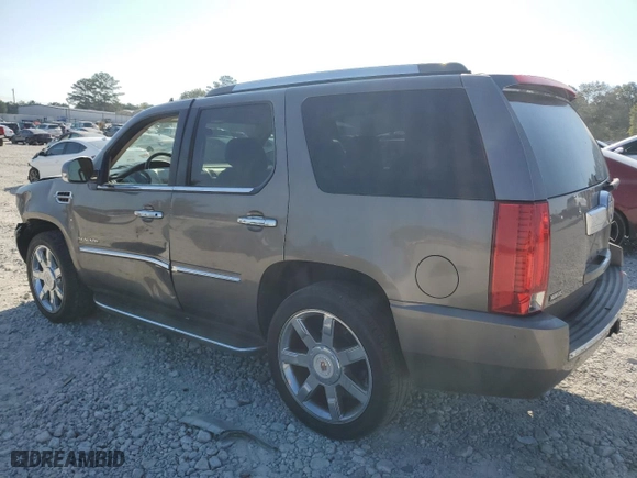 2011 Cadillac Escalade Luxury with VIN 1GYS3BEF9BR223591, listed as a Copart auction lot 72508614 with 230,837 mi miles and Salvage Title. Bid and sale history available at carsss.com. Image 2.