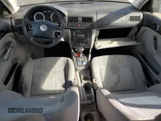 2004 Volkswagen Jetta GL with VIN 3VWRK69M14M017562, listed as a Copart auction lot 45798285 with 147,648 mi miles and Clean title. Bid and sale history available at DreamBid. Image 8.