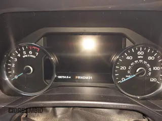 2016 Ford F-150 XLT with VIN 1FTEW1EG3GFA82524, listed as a IAAI auction lot 41512639 with 180,754 mi miles. Bid and sale history available at carsss.com. Image 7.