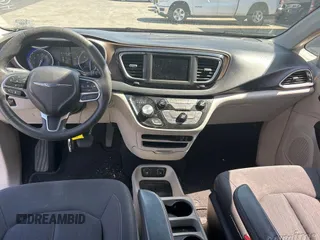 2019 Chrysler Pacifica Touring with VIN 2C4RC1DG9KR556134, listed as a IAAI auction lot 42658532 with 72,146 mi miles and . Bid and sale history available at DreamBid. Image 2.