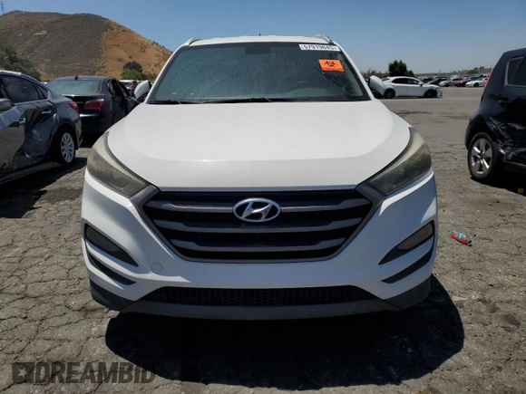 2016 Hyundai Tucson Limited z VIN KM8J33A26GU189345, wystawiony jako Copart lot #57919645 z przebiegiem 117 804 mil mil oraz Czysty tytuł • Clean title. Historia ofert i sprzedaży dostępna na DreamBid. Obrazek 5.