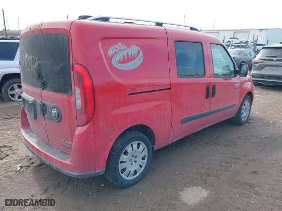 2016 Ram ProMaster City Cargo Van Tradesman SLT with VIN ZFBERFBT5G6B05992, listed as a IAAI auction lot 41425817 with 162,866 mi miles. Bid and sale history available at carsss.com. Image 4.