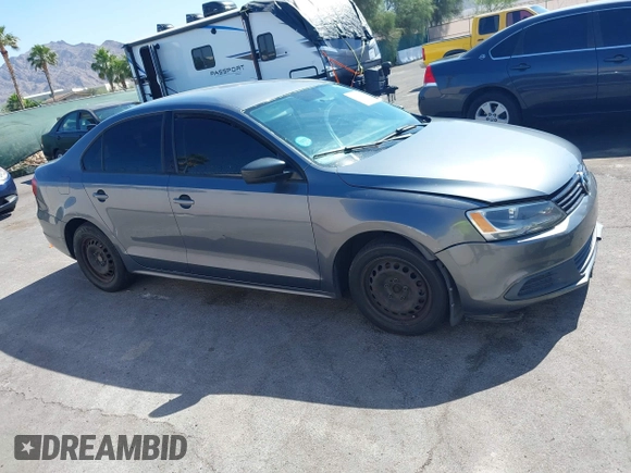 2013 Volkswagen Jetta S с VIN 3VW2K7AJ2DM379876, выставлен на аукционе IAAI как лот 42302215 с пробегом 157 477 миль миль и . История ставок и продаж доступна на DreamBid. Изображение 13.