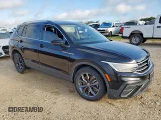 2022 Volkswagen Tiguan SE z VIN 3VV3B7AX3NM114527, wystawiony jako Copart lot #61301715 z przebiegiem 60 534 mil mil oraz Szkoda całkowita • Salvage title. Historia ofert i sprzedaży dostępna na DreamBid. Obrazek 4.