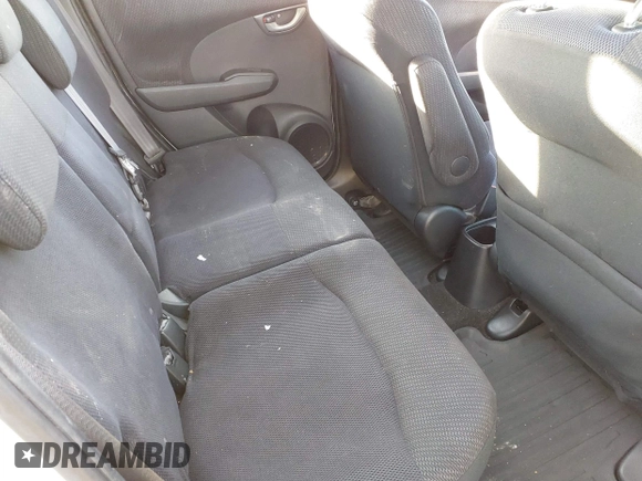 2013 Honda Fit Sport с VIN JHMGE8H53DC052224, выставлен на аукционе IAAI как лот 41524154 с пробегом 74 204 миль миль и . История ставок и продаж доступна на DreamBid. Изображение 8.
