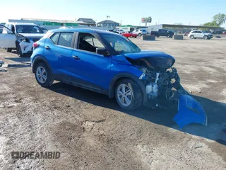 2023 Nissan Kicks S with VIN 3N1CP5BV6PL511307, listed as a IAAI auction lot 40763948 with 1 mi miles. Bid and sale history available at carsss.com. Image 1.