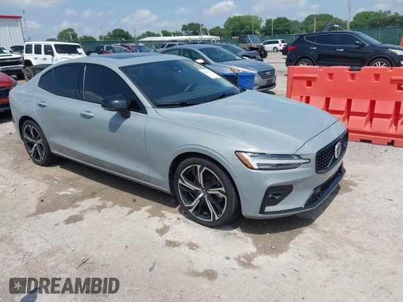 2024 Volvo S60 Core Dark Theme with VIN 7JRL12TK4RG282667, listed as a IAAI auction lot 42439211 with 40,113 mi miles and . Bid and sale history available at DreamBid. Image 1.