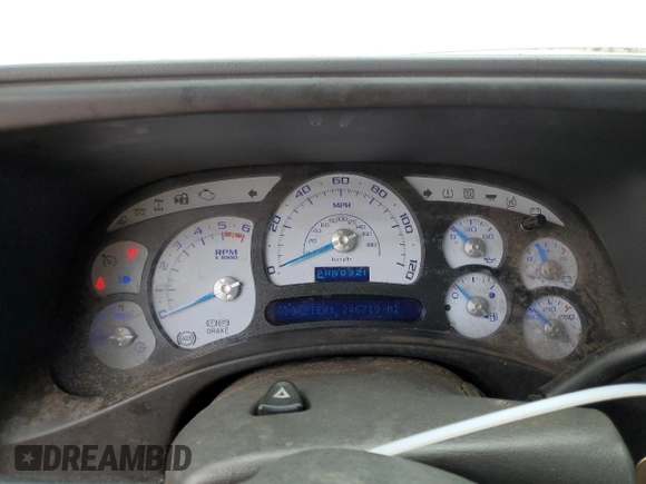 2005 Cadillac Escalade ESV z VIN 3GYFK66N05G258557, wystawiony jako Copart lot #46943305 z przebiegiem 246 719 mil mil oraz Tytuł czysty. Historia ofert i sprzedaży dostępna na DreamBid. Obrazek 9.
