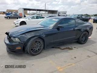 2013 Ford Mustang V6 with VIN 1ZVBP8AM3D5206665, listed as a Copart auction lot 61739895 with 157,254 mi miles and Clean title. Bid and sale history available at DreamBid. Image 1.