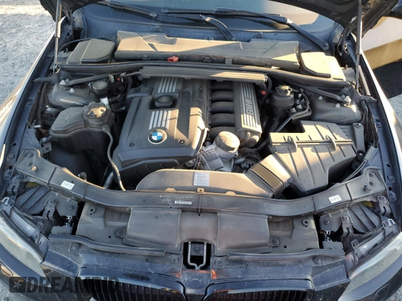 2010 BMW 3 Series 328i with VIN WBAWB3C55AP138880, listed as a Copart auction lot 88358215 with 157,152 mi miles and Salvage Title. Bid and sale history available at carsss.com. Image 11.