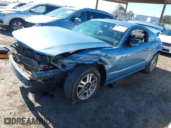2007 Ford Mustang GT Deluxe с VIN 1ZVHT82HX75305060, выставлен на аукционе IAAI как лот 39574196 с пробегом 90 294 миль миль и . История ставок и продаж доступна на DreamBid. Изображение 18.
