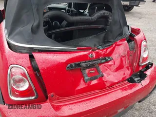 2011 MINI Convertible with VIN WMWZN3C59BTZ89447, listed as a IAAI auction lot 42313009 with 62,009 mi miles and . Bid and sale history available at DreamBid. Image 6.