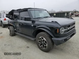 2024 Ford Bronco Outer Banks z VIN 1FMEE8BP6RLA07333, wystawiony jako Copart lot #50862875 z przebiegiem 11 348 mil mil oraz Szkoda całkowita • Salvage title. Historia ofert i sprzedaży dostępna na DreamBid. Obrazek 4.