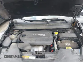 2018 Jeep Cherokee Latitude Plus with VIN 1C4PJMLB8JD502555, listed as a IAAI auction lot 42481887 with 124,437 mi miles and . Bid and sale history available at DreamBid. Image 10.