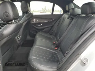 2017 Mercedes-Benz E 300 Luxury with VIN WDDZF4KB9HA111394, listed as a Copart auction lot 54847815 with 130,269 mi miles and Clean Title. Bid and sale history available at DreamBid. Image 10.