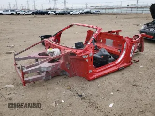 2014 Audi R8 z VIN WUAVNAFG9EN000206, wystawiony jako Copart lot #51592245 z przebiegiem Nie podano mil oraz Nie do naprawy. Historia ofert i sprzedaży dostępna na DreamBid. Obrazek 1.