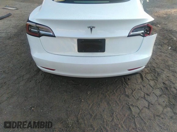 2023 Tesla Model 3 z VIN 5YJ3E1EA3PF449187, wystawiony jako IAAI lot #40320939 z przebiegiem Nie podano mil oraz . Historia ofert i sprzedaży dostępna na DreamBid. Obrazek 14.