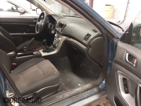 2008 Subaru Outback i z VIN 4S4BP61C586309242, wystawiony jako IAAI lot #42051504 z przebiegiem 90 427 mil mil oraz . Historia ofert i sprzedaży dostępna na DreamBid. Obrazek 5.