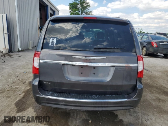 2016 Chrysler Town & Country Touring z VIN 2C4RC1CG5GR283623, wystawiony jako Copart lot #56034125 z przebiegiem 75 454 mil mil oraz Szkody całkowita. Historia ofert i sprzedaży dostępna na DreamBid. Obrazek 6.