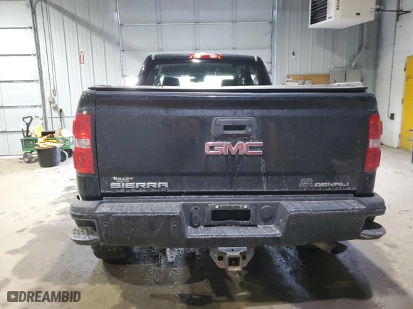 2017 GMC Sierra 2500HD Denali with VIN 1GT12UEG3HF100369, listed as a Copart auction lot 86558264 with 100,658 mi miles and Salvage Title. Bid and sale history available at carsss.com. Image 6.