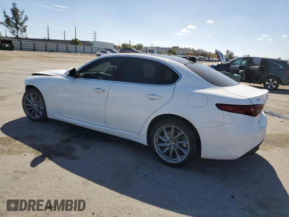 2020 Alfa Romeo Giulia with VIN ZARFANAN2L7630361, listed as a Copart auction lot 40794573 with 23,307 mi miles. Bid and sale history available at carsss.com. Image 2.