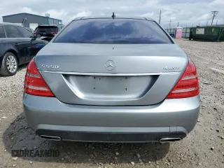 2012 Mercedes-Benz S 550 z VIN WDDNG9EB2CA438250, wystawiony jako Copart lot #53573405 z przebiegiem Nie podano mil oraz Czysty tytuł • Clean title. Historia ofert i sprzedaży dostępna na DreamBid. Obrazek 6.