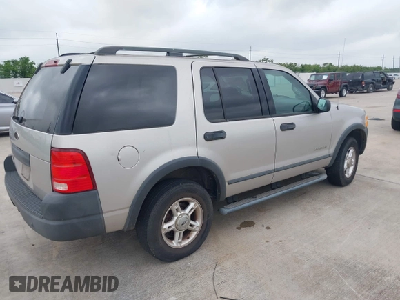 2004 Ford Explorer XLS with VIN 1FMZU62K74UC37365, listed as a IAAI auction lot 42204190 with 144,350 mi miles and . Bid and sale history available at DreamBid. Image 4.