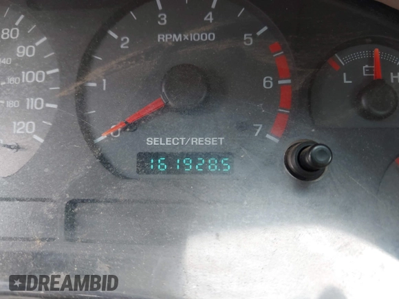 2000 Ford Mustang with VIN 1FAFP4048YF163834, listed as a IAAI auction lot 42090407 with 161,928 mi miles. Bid and sale history available at carsss.com. Image 7.
