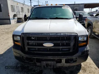2007 Ford Super Duty F-250 XL with VIN 1FTSW20P57EA99864, listed as a Copart auction lot 74300594 with 502,355 mi miles and Clean Title. Bid and sale history available at carsss.com. Image 5.