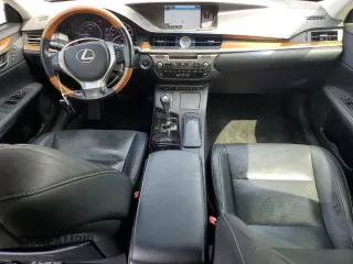 2015 Lexus ES 300h с VIN JTHBW1GG2F2095964, выставлен на аукционе Copart как лот 59607915 с пробегом 117 468 миль миль и Списание • Salvage title. История ставок и продаж доступна на DreamBid. Изображение 8.