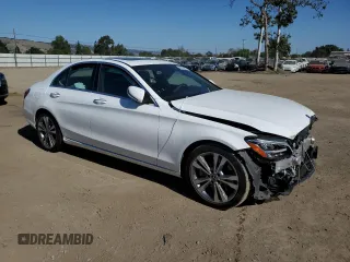 2020 Mercedes-Benz C 300 z VIN WDDWF8DB9LR561239, wystawiony jako Copart lot #56596295 z przebiegiem Nie podano mil oraz Szkoda całkowita • Salvage title. Historia ofert i sprzedaży dostępna na DreamBid. Obrazek 4.