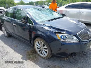 2016 Buick Verano Group z VIN 1G4PS5SK8G4182307, wystawiony jako IAAI lot #42514364 z przebiegiem 102 594 mil mil oraz . Historia ofert i sprzedaży dostępna na DreamBid. Obrazek 1.