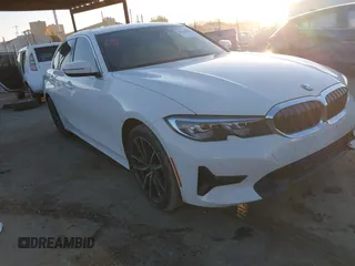 2020 BMW 3 Series 330i z VIN 3MW5R1J09L8B07846, wystawiony jako IAAI lot #41337857 z przebiegiem 85 501 mil mil oraz . Historia ofert i sprzedaży dostępna na DreamBid. Obrazek 1.