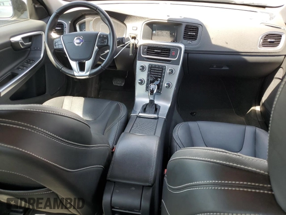 2017 Volvo S60 Dynamic с VIN YV140MTL0H2441023, выставлен на аукционе Copart как лот 51165015 с пробегом 39 200 миль миль и На запчасти • Non repairable. История ставок и продаж доступна на DreamBid. Изображение 8.