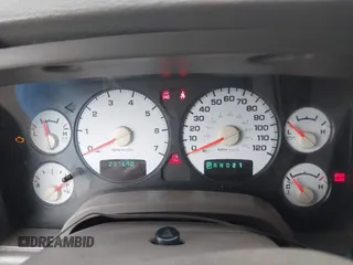 2002 Dodge 1500 with VIN 1D7HU18Z92J150918, listed as a IAAI auction lot 41950909 with 237,690 mi miles. Bid and sale history available at carsss.com. Image 7.