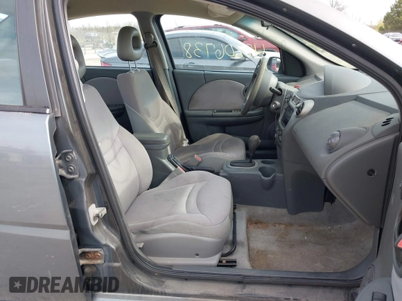 2004 Saturn ION ION 2 z VIN 1G8AJ52F34Z208210, wystawiony jako IAAI lot #42206738 z przebiegiem 160 494 mil mil oraz . Historia ofert i sprzedaży dostępna na DreamBid. Obrazek 5.