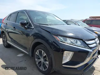 2020 Mitsubishi Eclipse Cross SE z VIN JA4AS5AA3LZ011510, wystawiony jako IAAI lot #42261502 z przebiegiem 78 752 mil mil oraz . Historia ofert i sprzedaży dostępna na DreamBid. Obrazek 1.